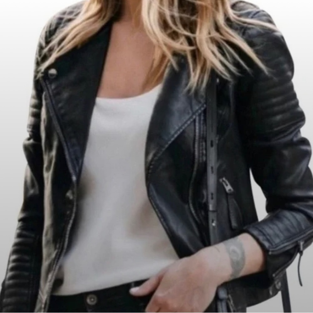 TOP SHOP SIZE 4 FAUX LEATHER JACKET, PERFECT GO TO JACKET MOTO JACKET